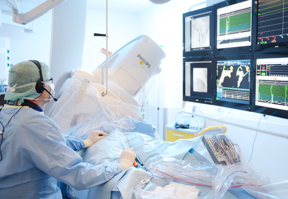 Klinik für Kardiologie, Angiologie und internistische Intensivmedizin Klinik für Kardiologie, Angiologie und internistische Intensivmedizin